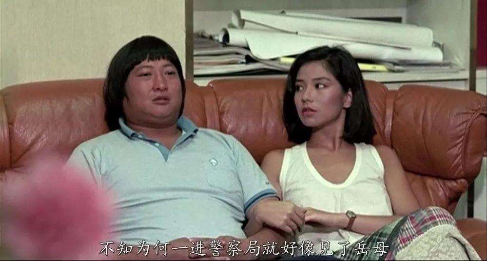 1983年,她又与成龙合作《奇谋妙计五福星》,活泼天真的小妹形象让人