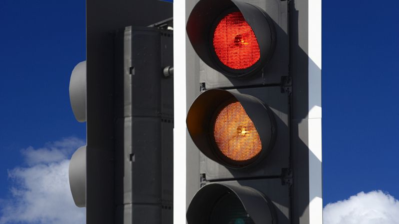 汽车交通信号灯的这些知识要弄清很多车主因此中招