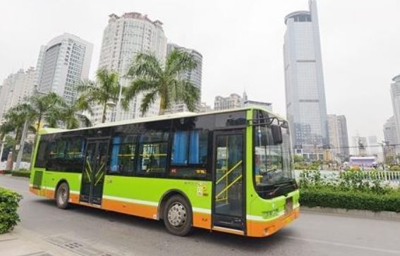 明天起,在南宁搭乘公交车和出租车要实名登记!否则.