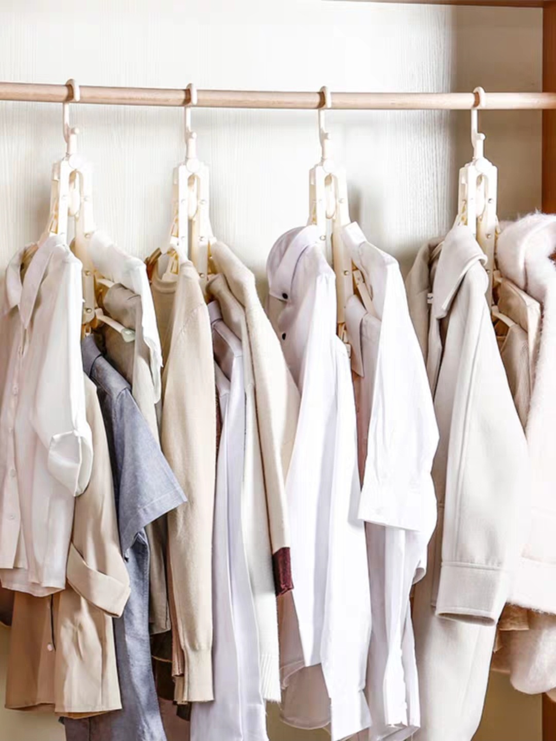 很厚的衣服怎么折叠 f610fa2382b346bea6b17f20c98b64cc.jpeg