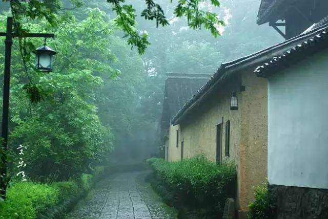 小楼听春雨