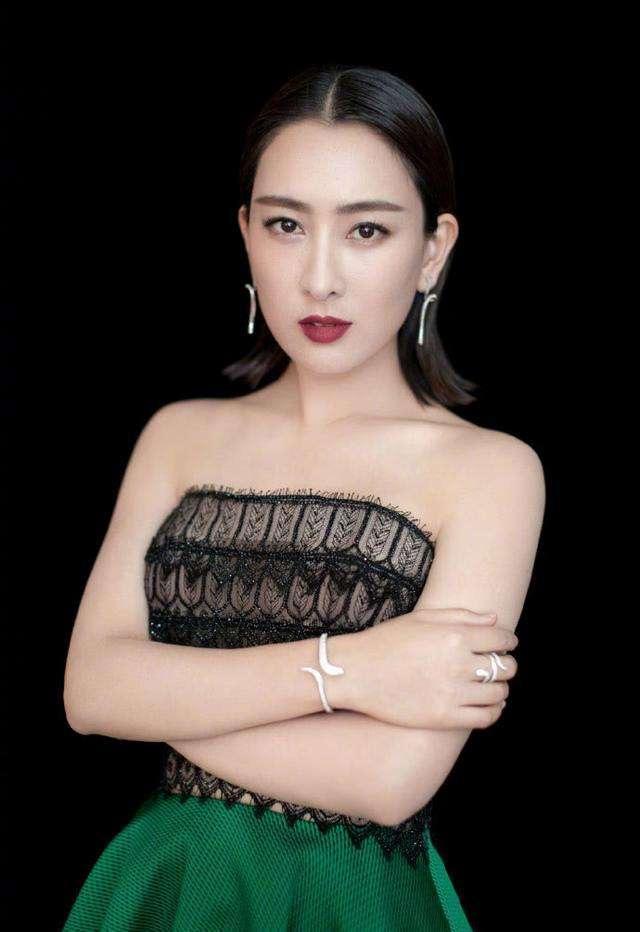 2月18日，有媒体曝光了马苏过往未曾公开的恋情