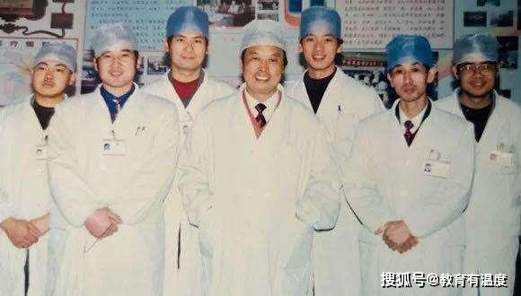 原创痛悼！他是武汉大学的优秀毕业生，抗疫一线染病去世，致敬英雄！