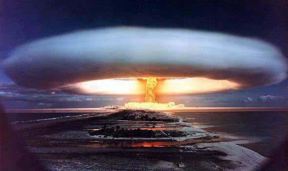 原创原子弹和氢弹都是核武器,为什么中国要用氢弹,两者差别多大?