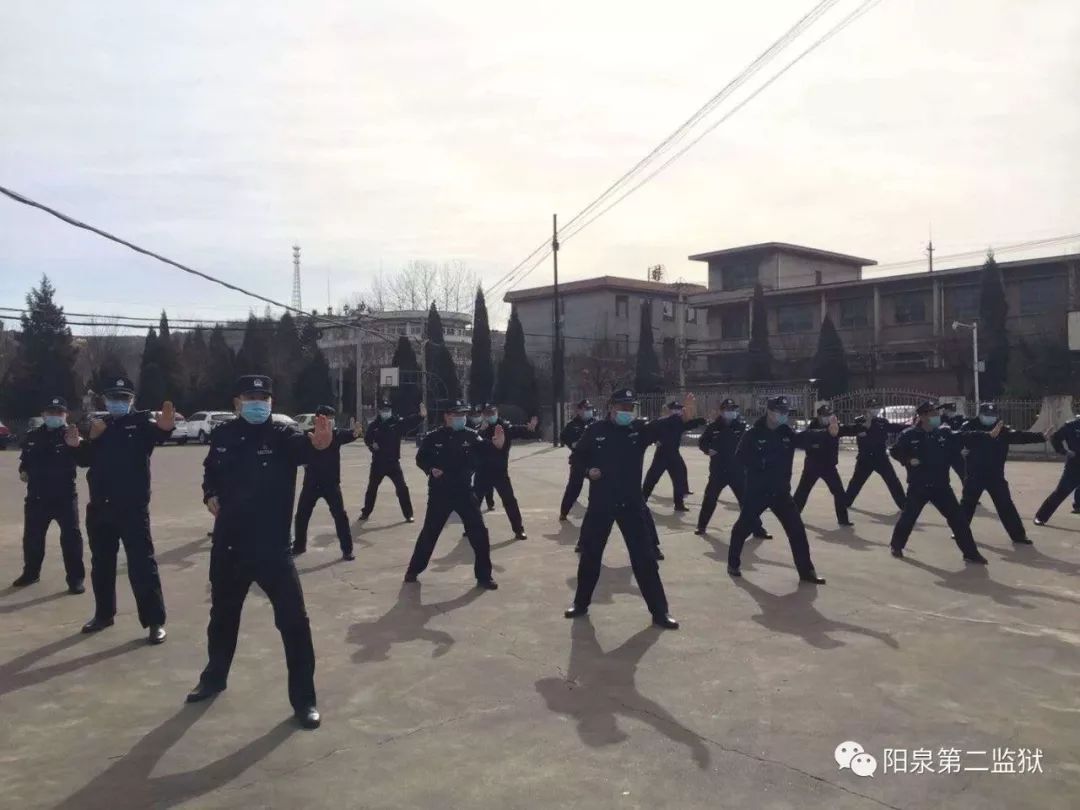 阳泉二监疫情期间,山西监狱民警职工进驻隔离备勤区以来,坚决听党指挥
