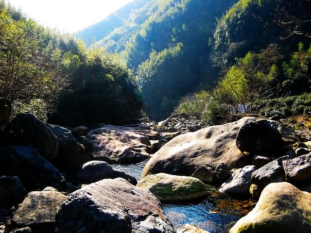 葫芦岛龙潭大峡谷_葫芦岛龙潭大峡谷一日游攻略_葫芦岛龙潭大峡谷好玩吗