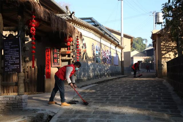 刘汉村人口_刘汉小岛村(3)