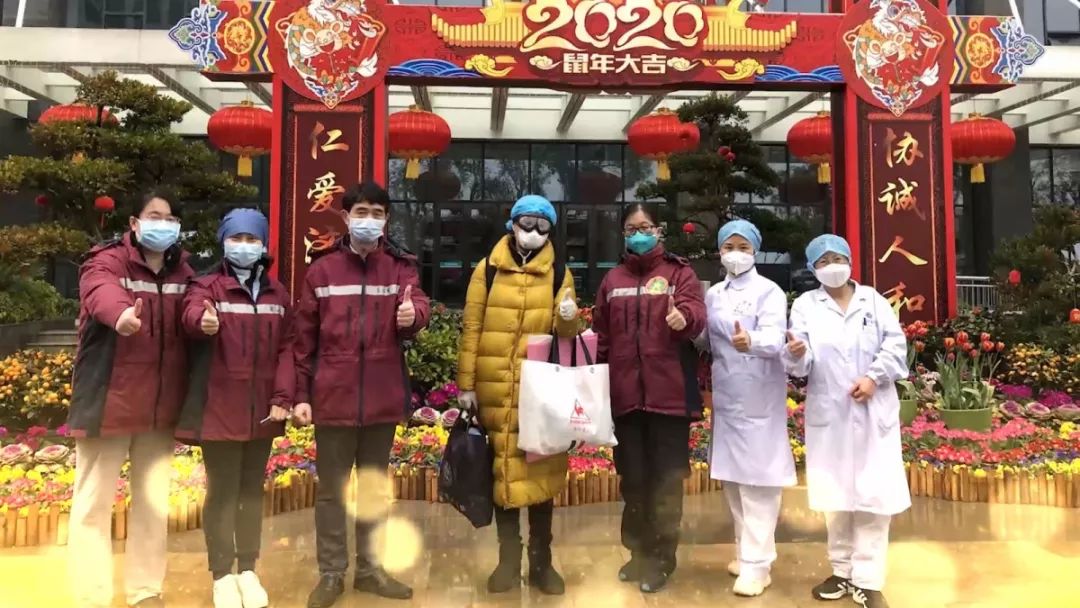 国内四大天团 77c0b61e2b7a464cba59abdc42169212.jpeg