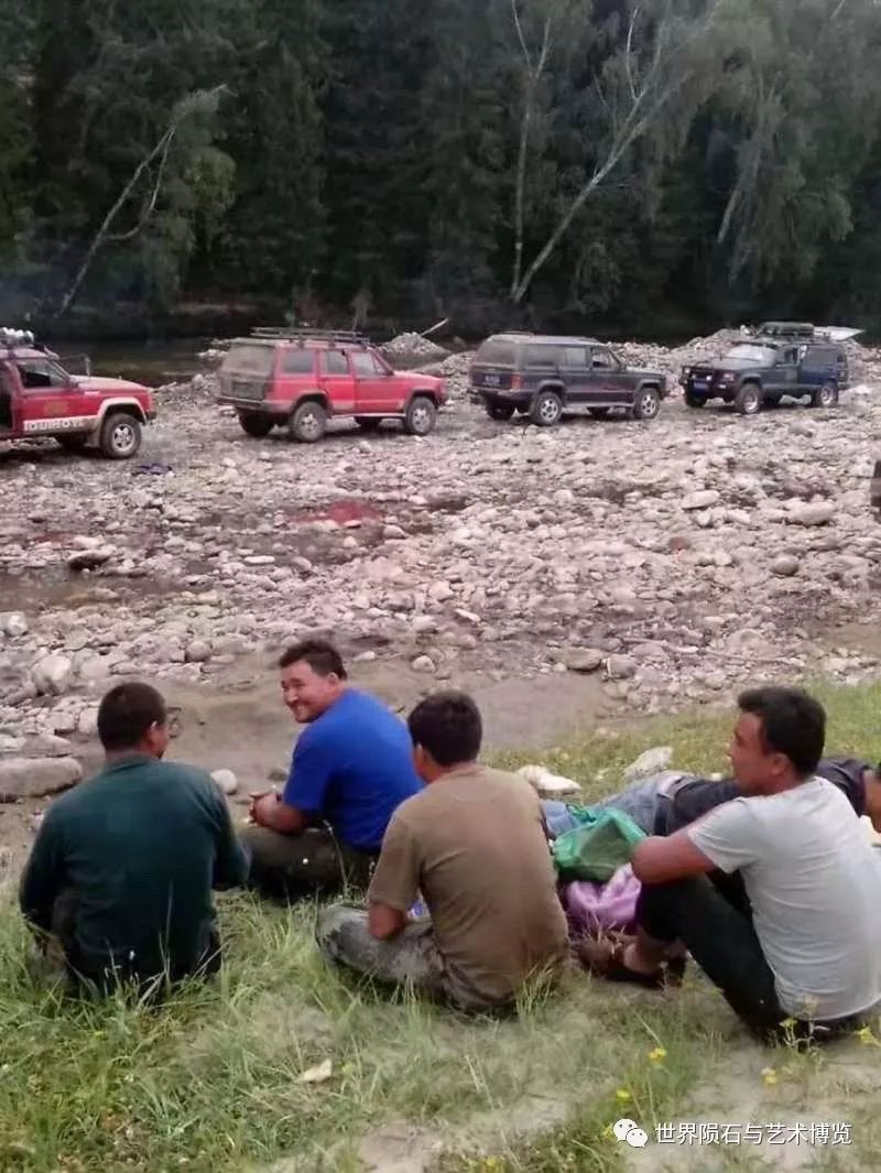 新疆捡石头直播 835de41aeb844a26b95d5bb82f72e30f.jpeg