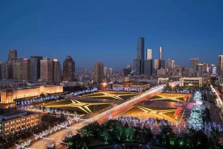 最美大连夜景视频 870be79d43374454a562eae26ff29542.jpeg