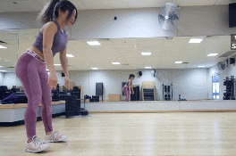 91f4d852c6e149cb8398395b60126b5d.gif