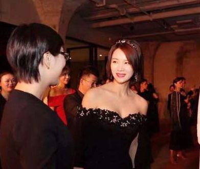 她被誉为“养眼美女”，却遭陈思诚抛弃，今3