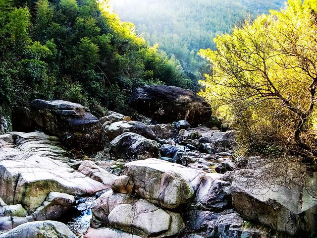 葫芦岛龙潭大峡谷_葫芦岛龙潭大峡谷一日游攻略_葫芦岛龙潭大峡谷好玩吗