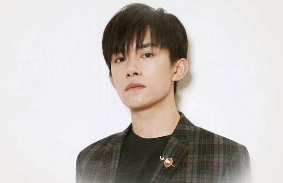 易烊千玺周冬雨新料 ddc67f429174425eabb4b88015bf4505.jpeg