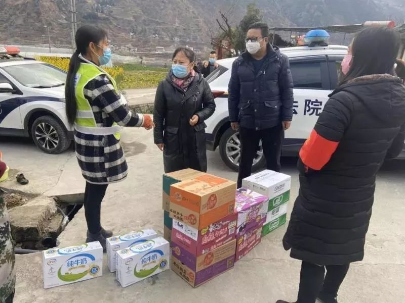 德威镇人口_人口普查图片