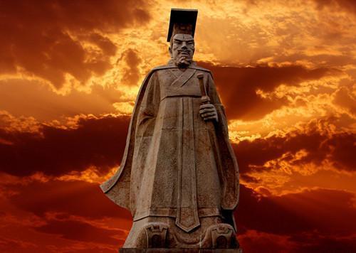 东汉|历史上相似的3个王朝，其中两个很怂，另一个直到灭亡依旧强大