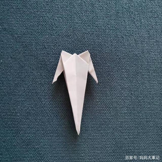 儿童手工折纸:小燕子swallow