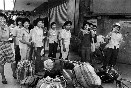 老照片;八十年代,九十年代的打工者与北漂_广东省