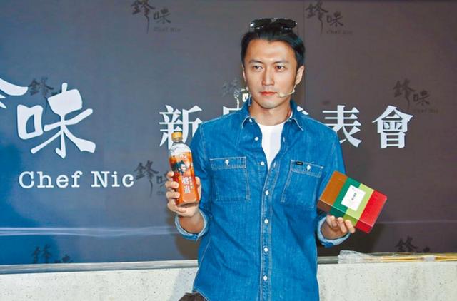 明星餐饮副业如何应对冲击？谢霆锋关闭五家店