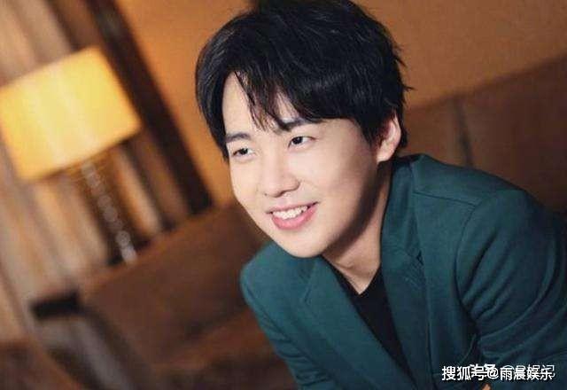 原创郭麒麟最近演技飙升,前途一片大好,相声上超不过于谦