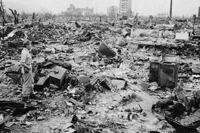 美国投弹前，撒下6300万张传单通知撤离，日本人