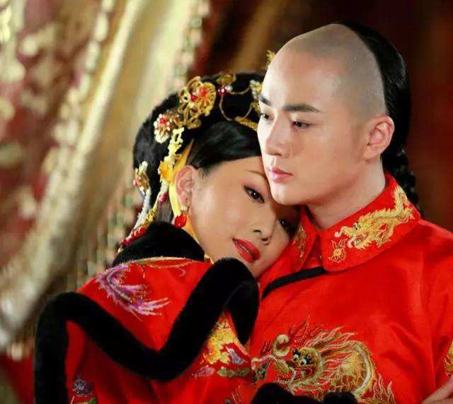 真相|清朝12个皇帝，为何只有一个皇帝是长子？康熙11岁结婚说出真相