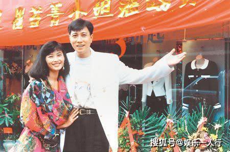 家喻户晓的“民歌王子”，事业巅峰突然隐退，