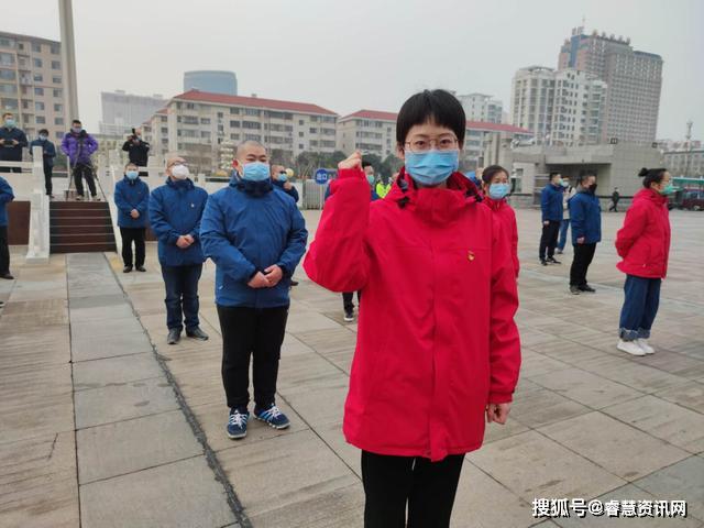 今天上午河南省第十一批援鄂商丘战疫情援鄂医疗队出征仪式举行