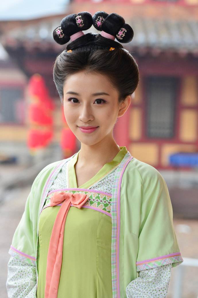 安乐公主|14岁得到重用，唐朝的巾帼宰相，她当过罪奴、女官和皇妃