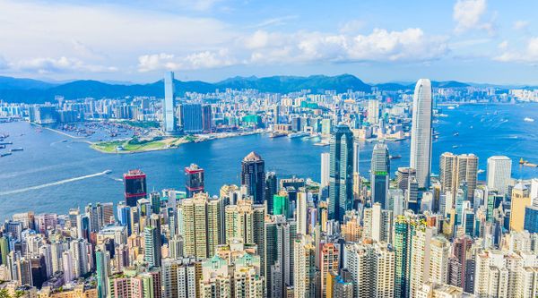 香港刚刚公布！每个学生补贴3500，惠及90万家长