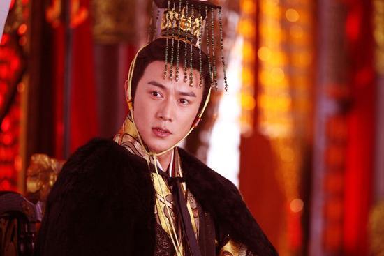 上官氏|6岁成皇后，15岁成太后，她是汉武帝的儿媳，一生无子无女