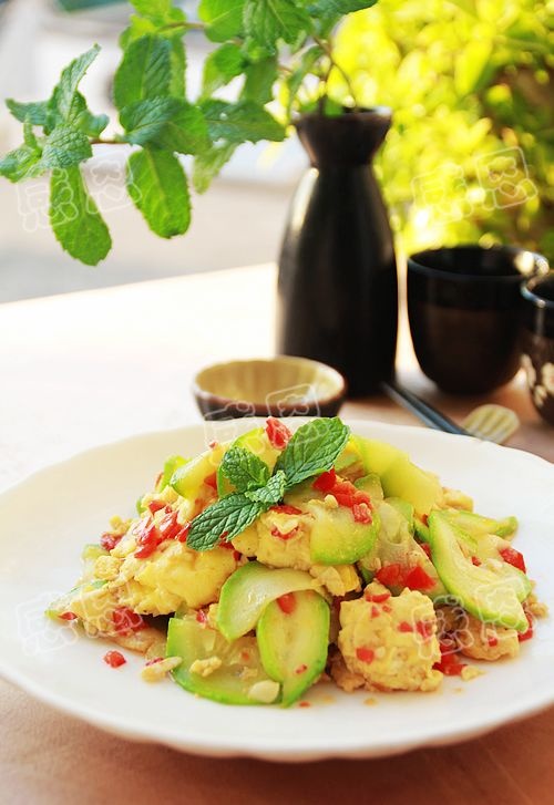 如何简单做营养餐 192566378538491c8db92d5a6ec6eecf.jpeg