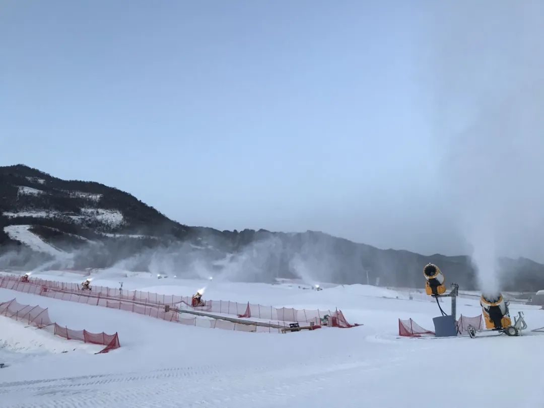 雪粉,鳌山滑雪场重启倒计时-绿蚂蚁俱乐部雪票准备开售