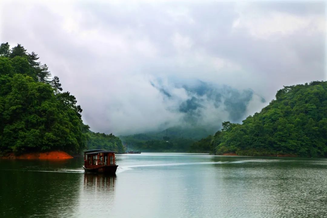 附件: 1.池州市旅游景区安全有序开放指导意见一览表 2.