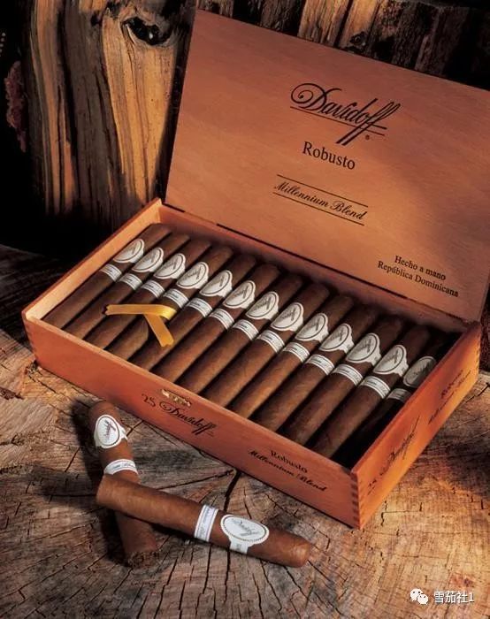 原创大卫杜夫银座纪念版雪茄再版 "雪茄超长炮"再度引关注
