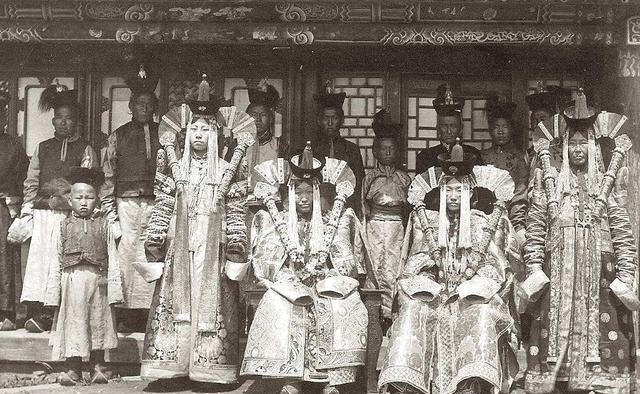 清朝末人口_清朝人口迁移图