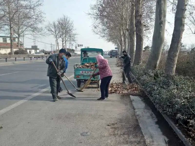 敬仲许屯村人口_人口老龄化图片