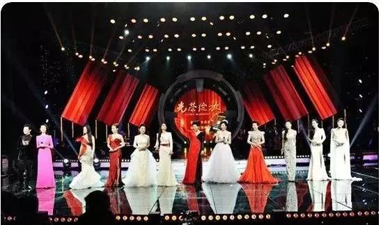 中文女高音歌曲排行榜_中国新10大女高音歌唱家演唱会,建议收藏!