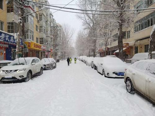 大雪中,我已到岗!