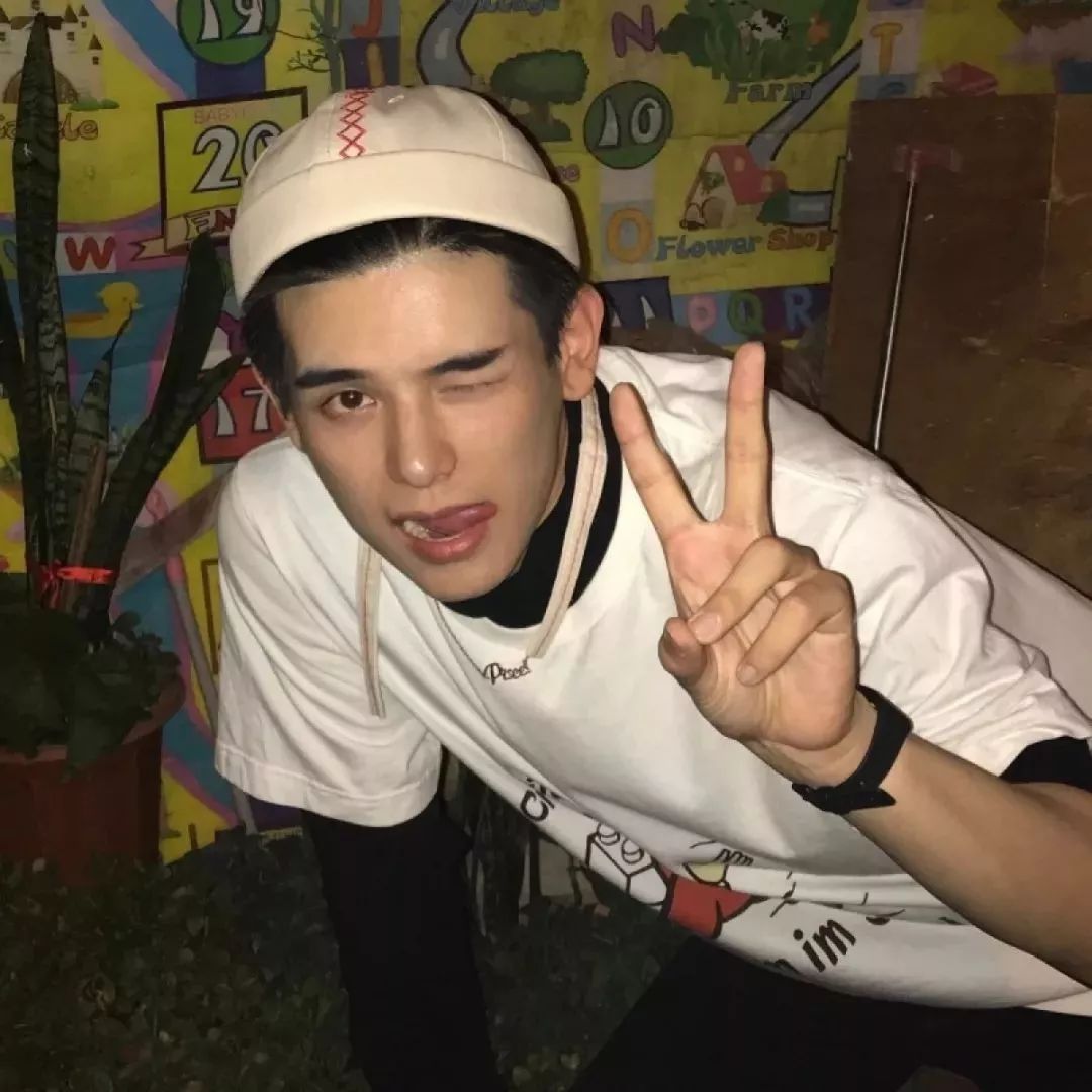 个性男头像|你要暗自努力然后惊艳所有人