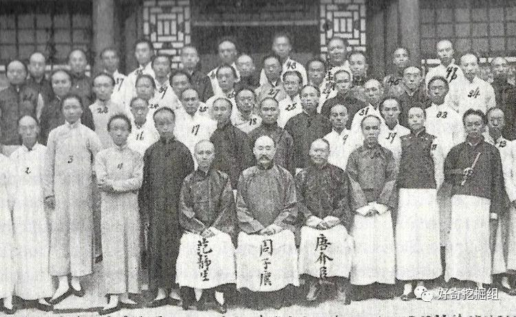 1909年第一批庚子赔款赴美留学生还要在北京建立留美预备学校,让留美