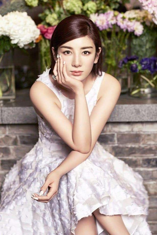 女人多少岁更有女人味 56a75eabc5f04ccfb4f941c82383ae46.jpeg