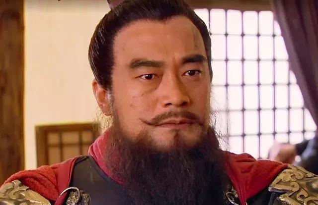 挑衅：即使被这三个人挑衅，他都选择避战，梁山上武松不敢招惹的三个人