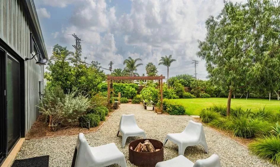 简洁院子设计 8f24d90bc2014cfb93c1bcf814422fb0.jpeg