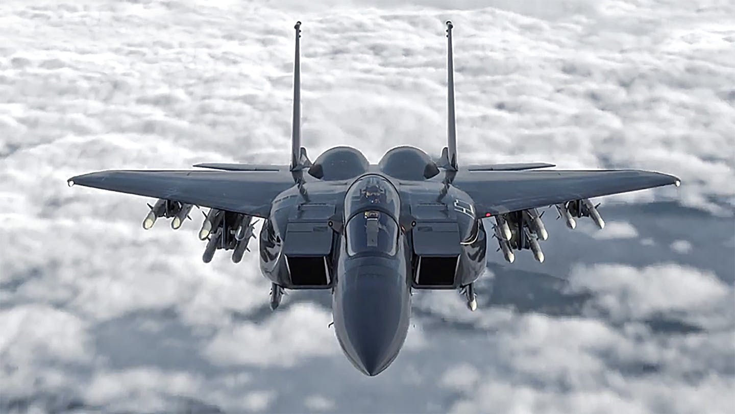 f-15ex和苏-35竞争印军合同?