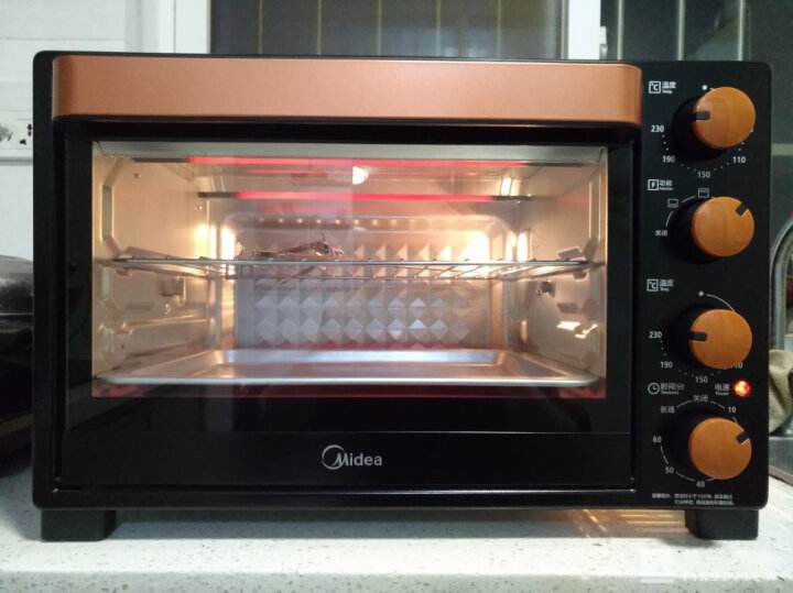 如何做面包用烤箱最简单 b1b132492db343af9b3146050cb7f52f.jpeg