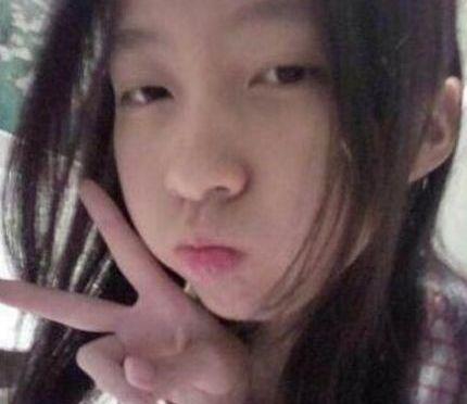 妈妈为防止孩子早恋,从小把儿子当女儿养,几年后却后悔不已