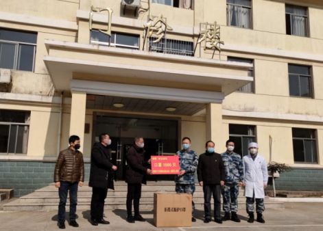退役军人口罩_军人戴口罩卡通