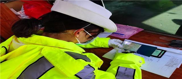 作为中国南方高原上人口分布最广_中国高原分布(2)