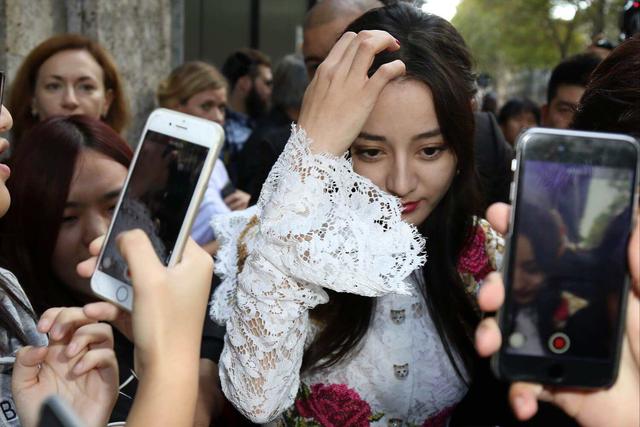 喜欢手洗衣服曾经很害怕上热搜迪丽热巴对不起我不是凤九
